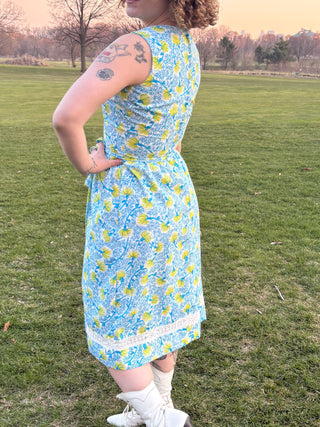 1960's Lilly Pulitzer Dandelion Lace Trim Dress