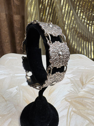 Sterling Vine Medallion Bracelet