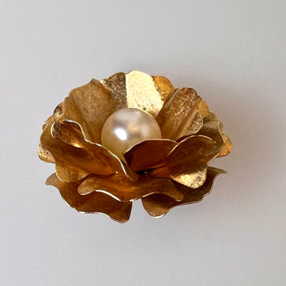 Gold Flower Pearl Brooch
