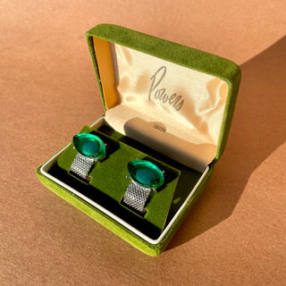 Emerald Over the Cufflinks