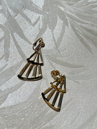 Gold Wavy Fan Earrings