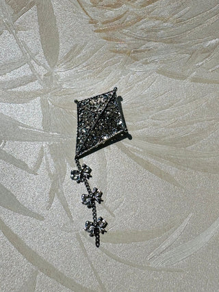 Silver Kite Pin