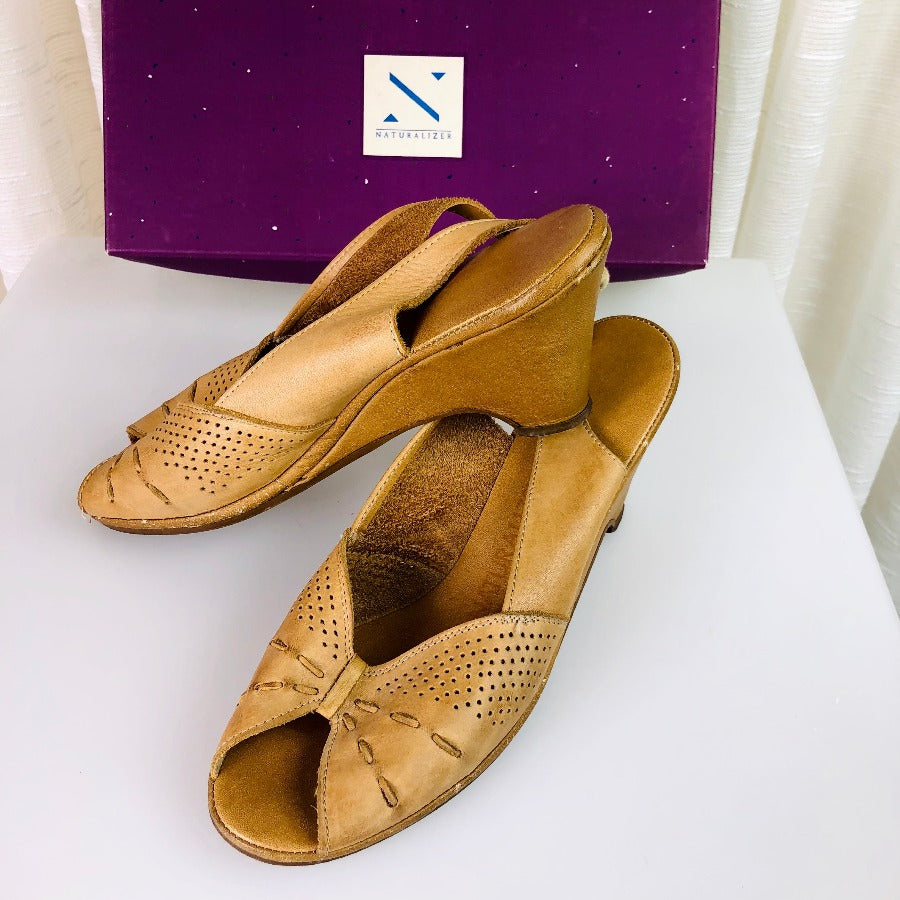 1980's Naturalizer Sandals
