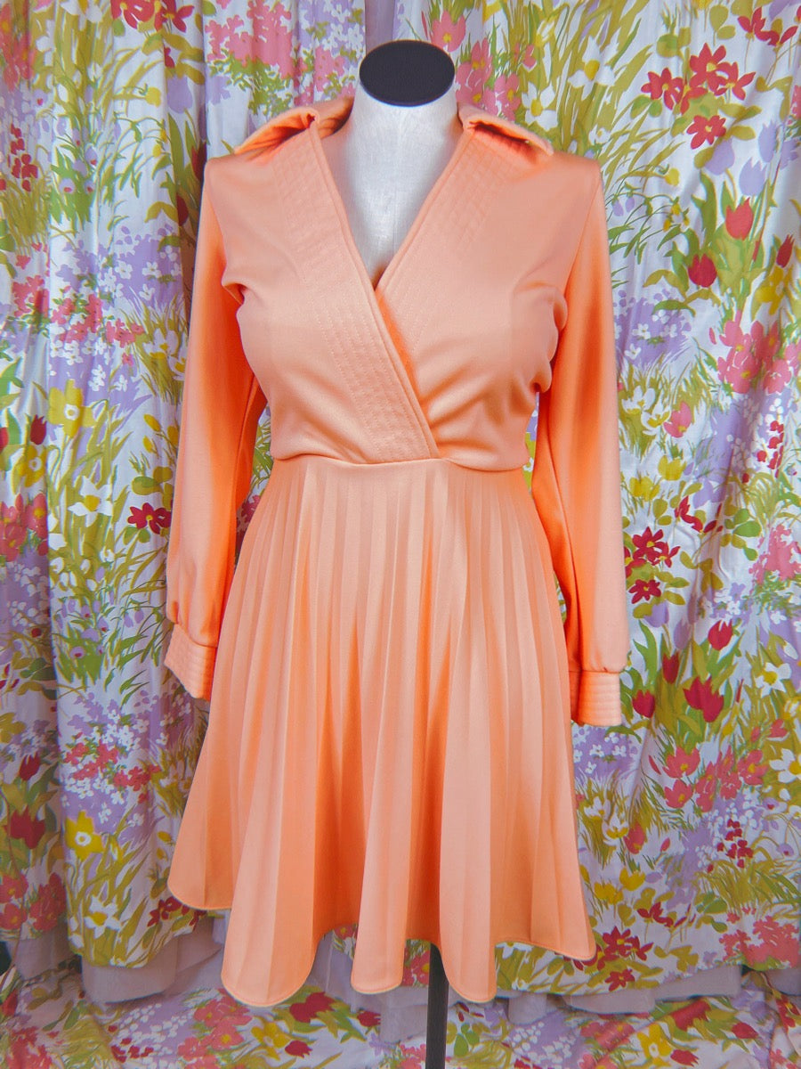 1970's Dress with Quilted Collar